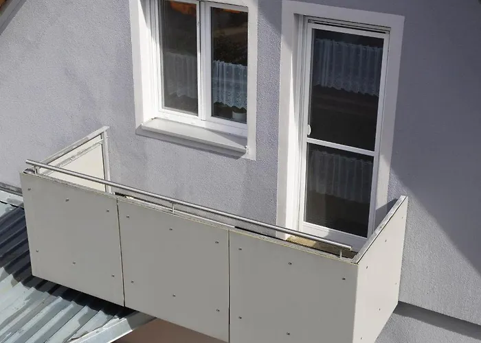 / Christ Apartment *